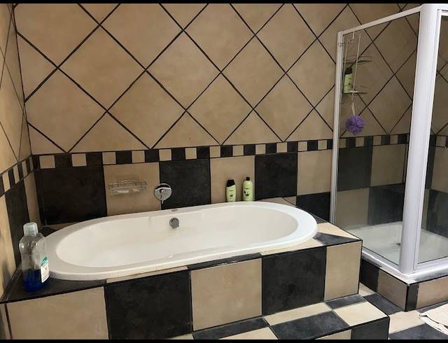 4 BEDROOM HOUSE FOR SALE IN HERRWOOD PARK